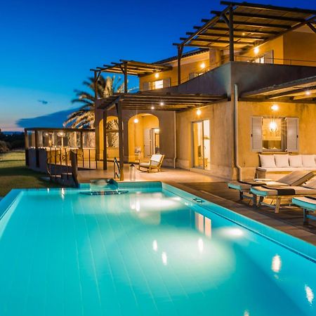 Absolute Villa By Stylish Stays Livathos  Εξωτερικό φωτογραφία