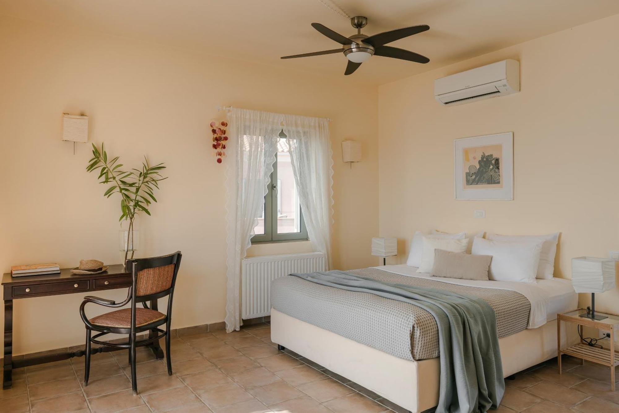 Absolute Villa By Stylish Stays Livathos  Εξωτερικό φωτογραφία